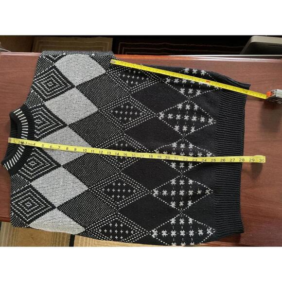 fortune Knits Inc. vintage sweater size 38 - Picture 5 of 7